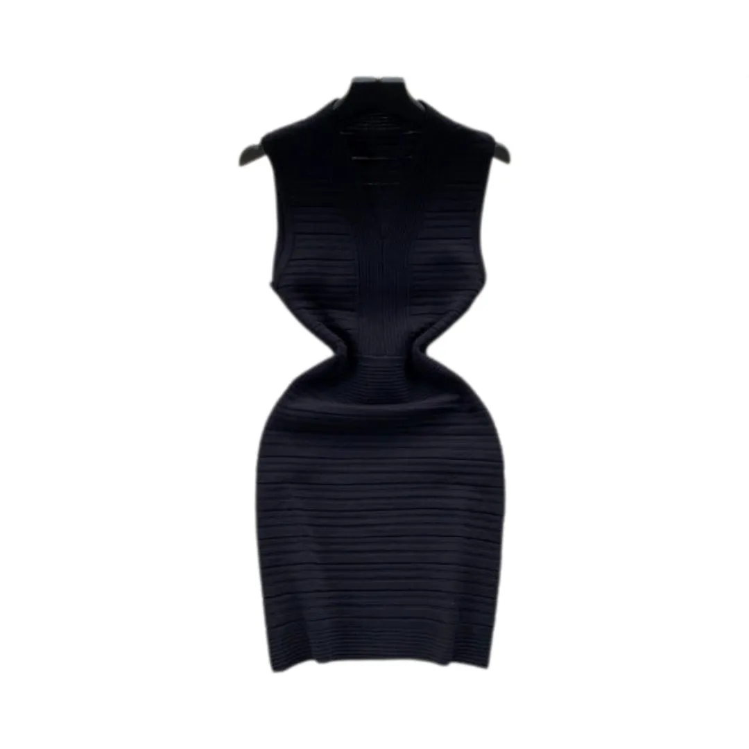 Pre Order:  Solid Sleeveless Pleated Hip Hugging Knitted Dress